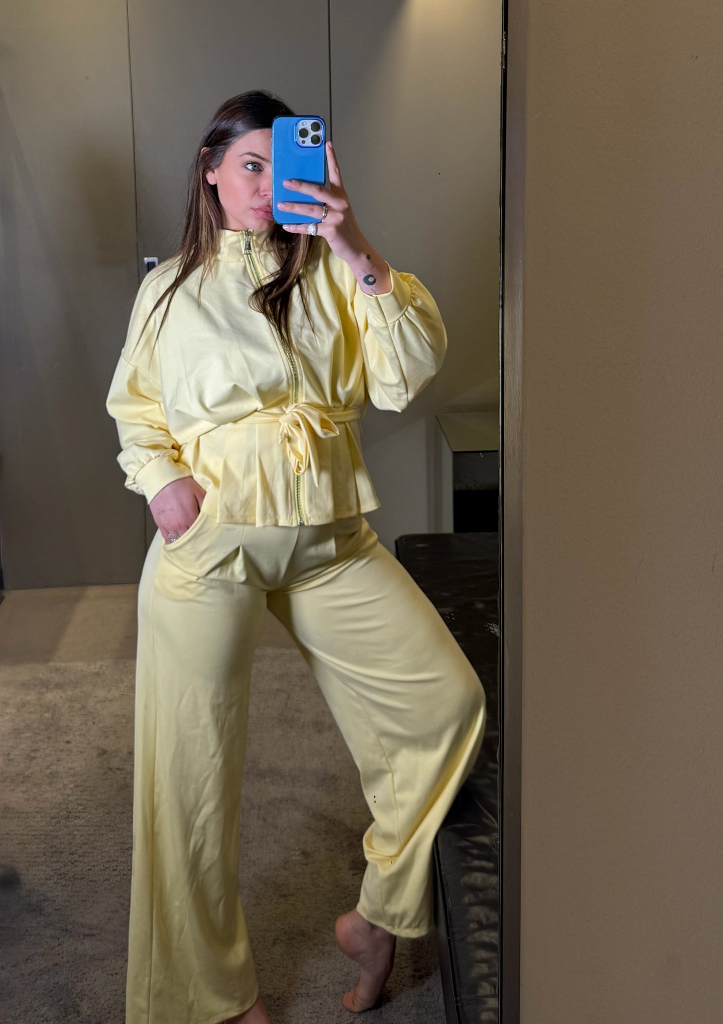 Completo Soft giallo