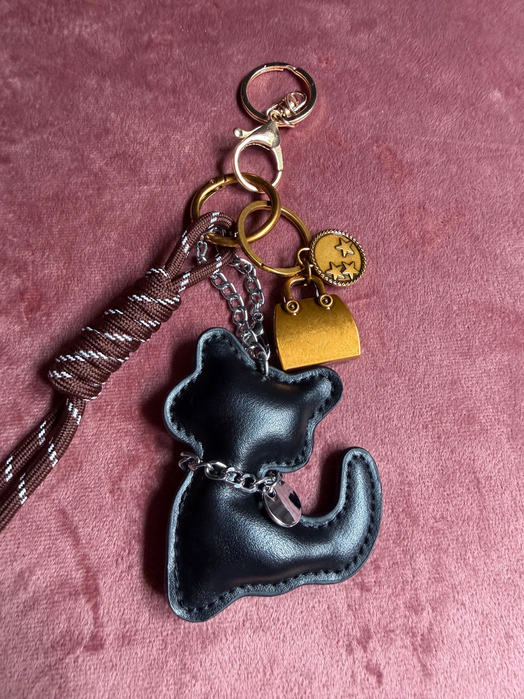 Cat charm black