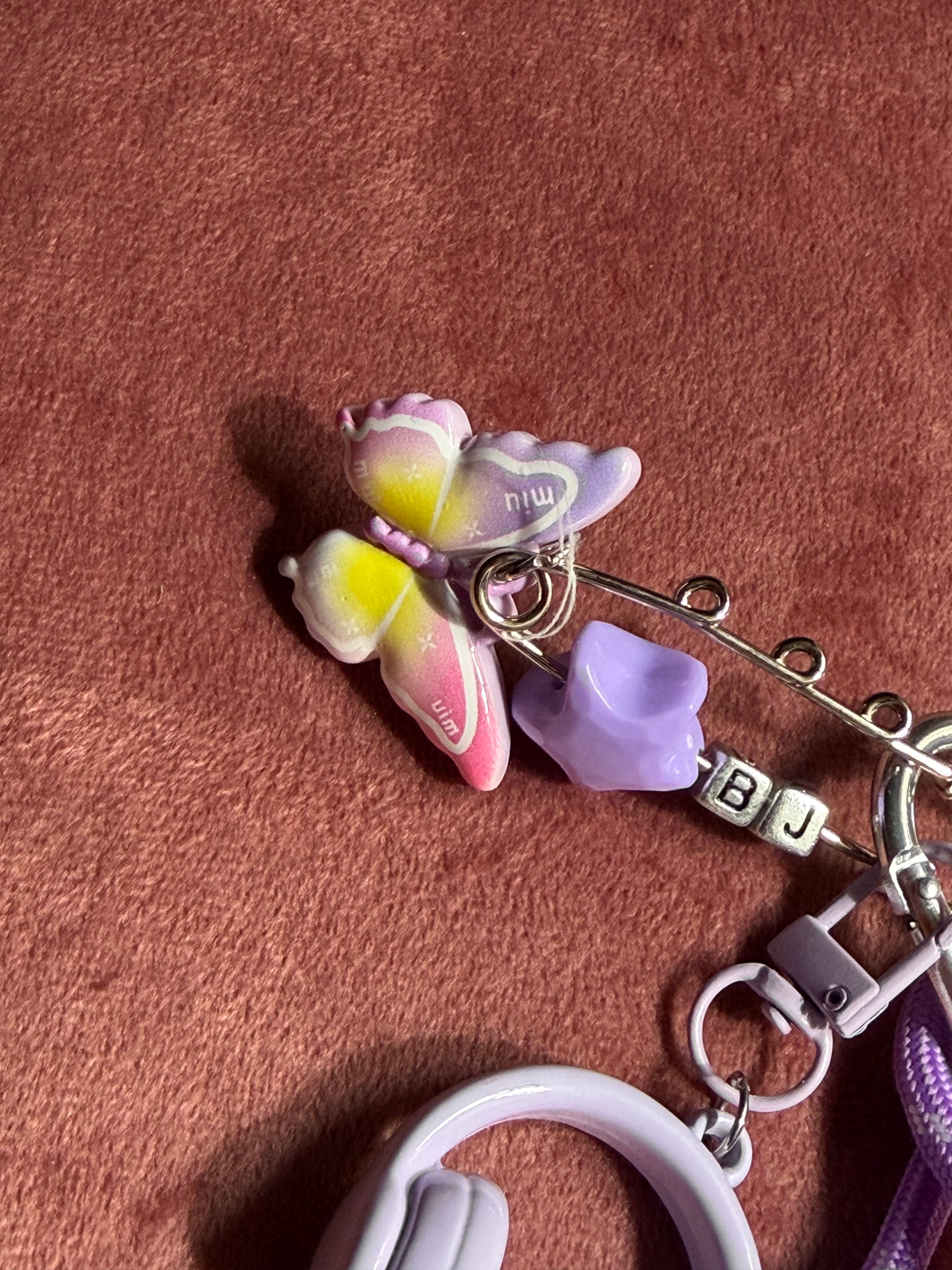 Violet charm