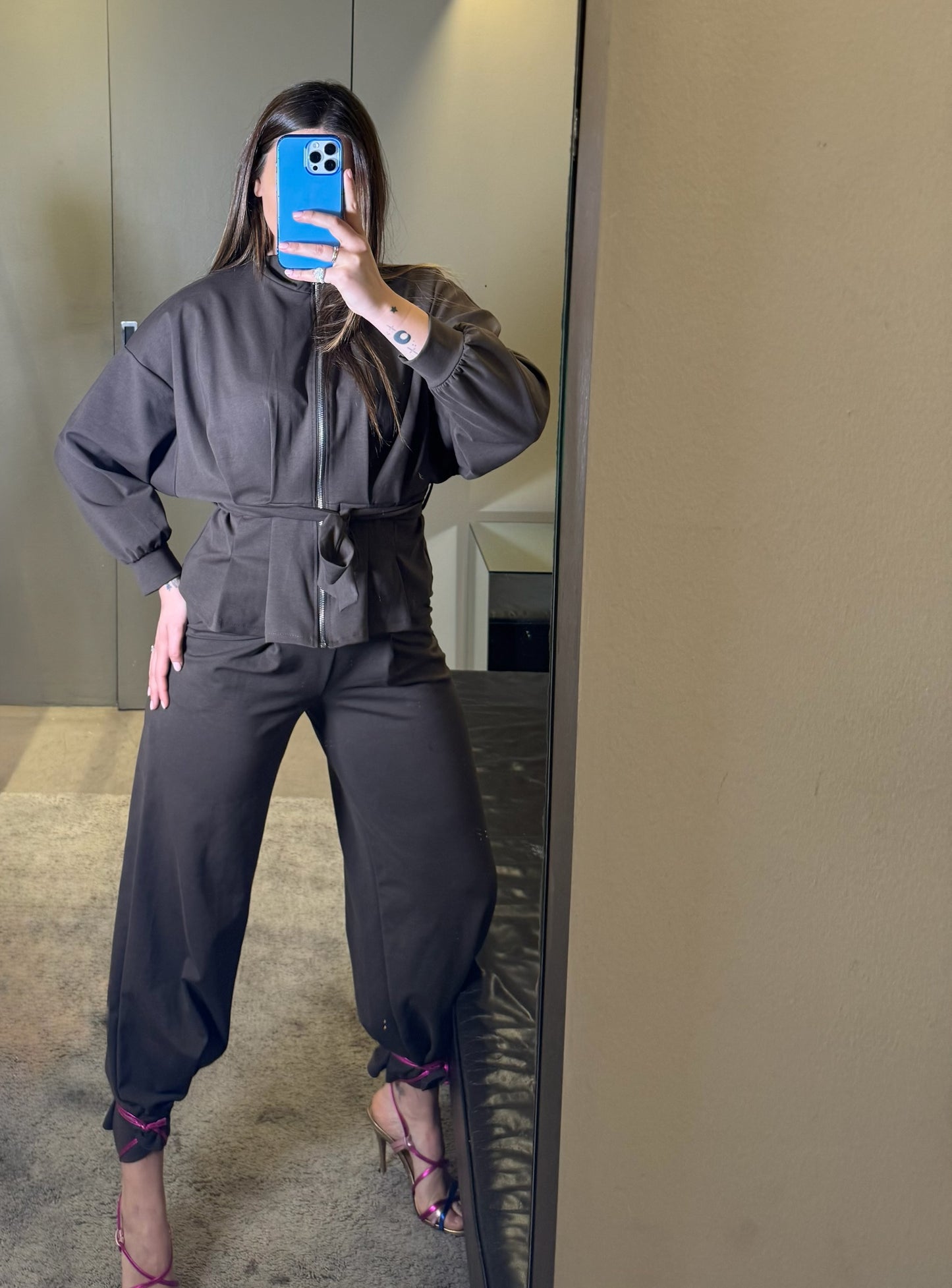 Completo Soft marrone